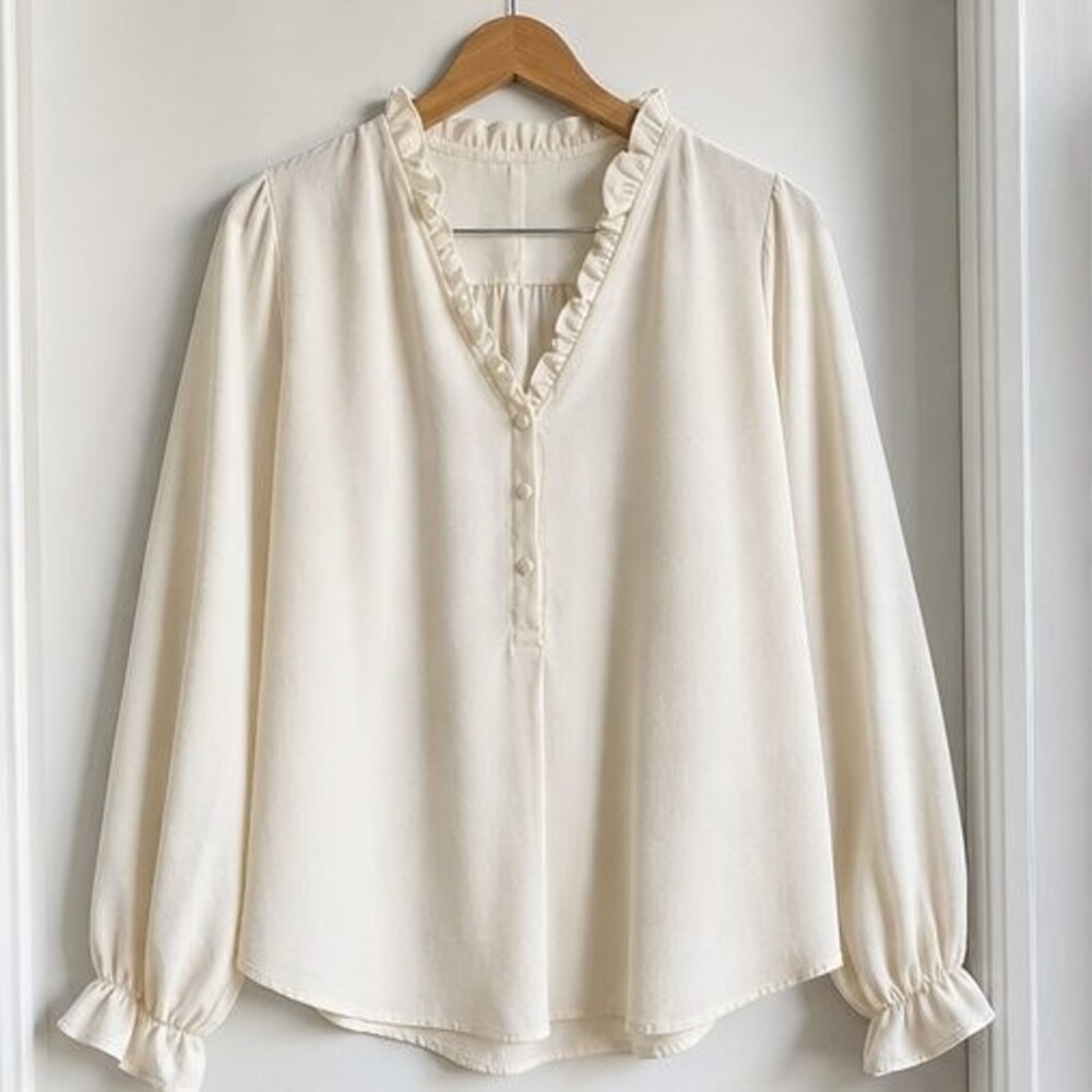 Cream Puff Sleeve Top